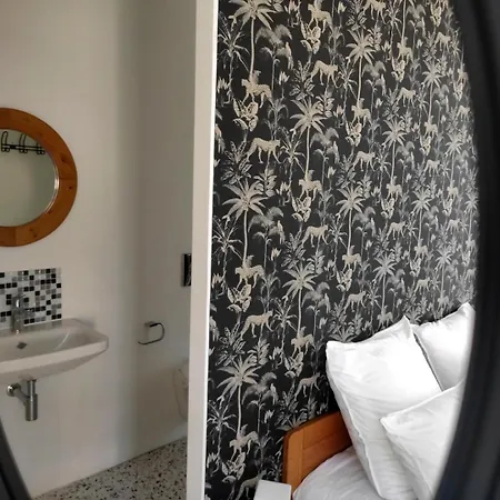 Bed & Breakfast Carre De Lune *